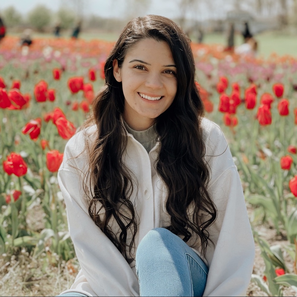 Meet your Posher, Sabrina